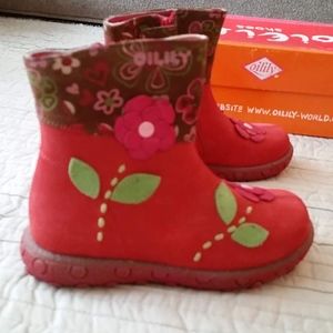 OILILY NWT girls leather boots